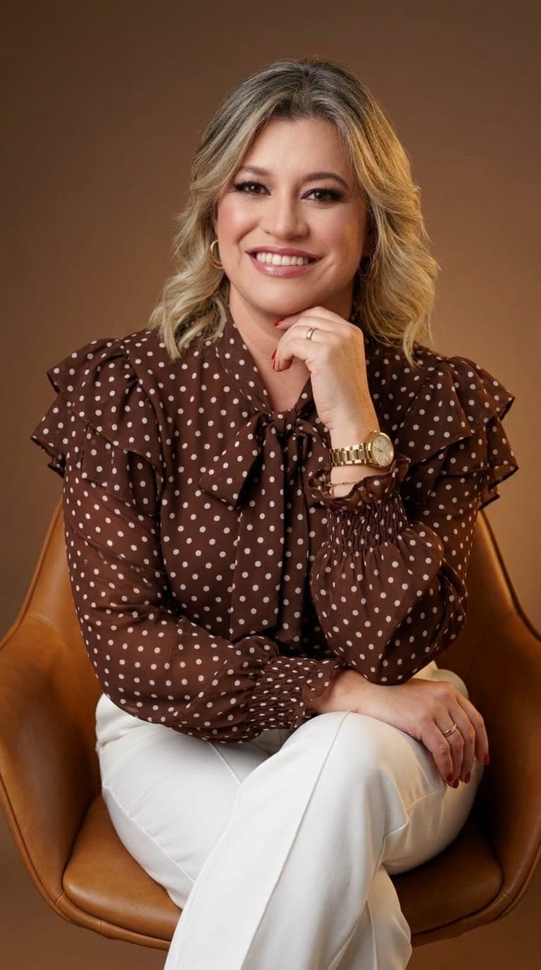 Aline Pereira Lameu — Psicanalista